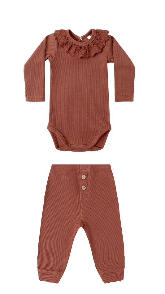 Cranberry Waffle Set