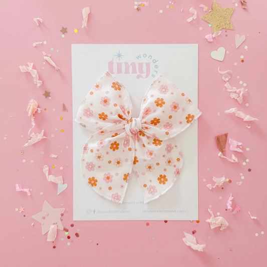 Pink + Brown Floral Clip